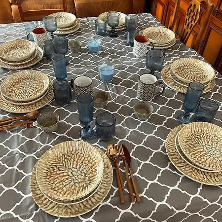 Monkey Villa