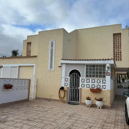 Monkey Villa *